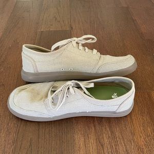 Men’s Sanuk shoes